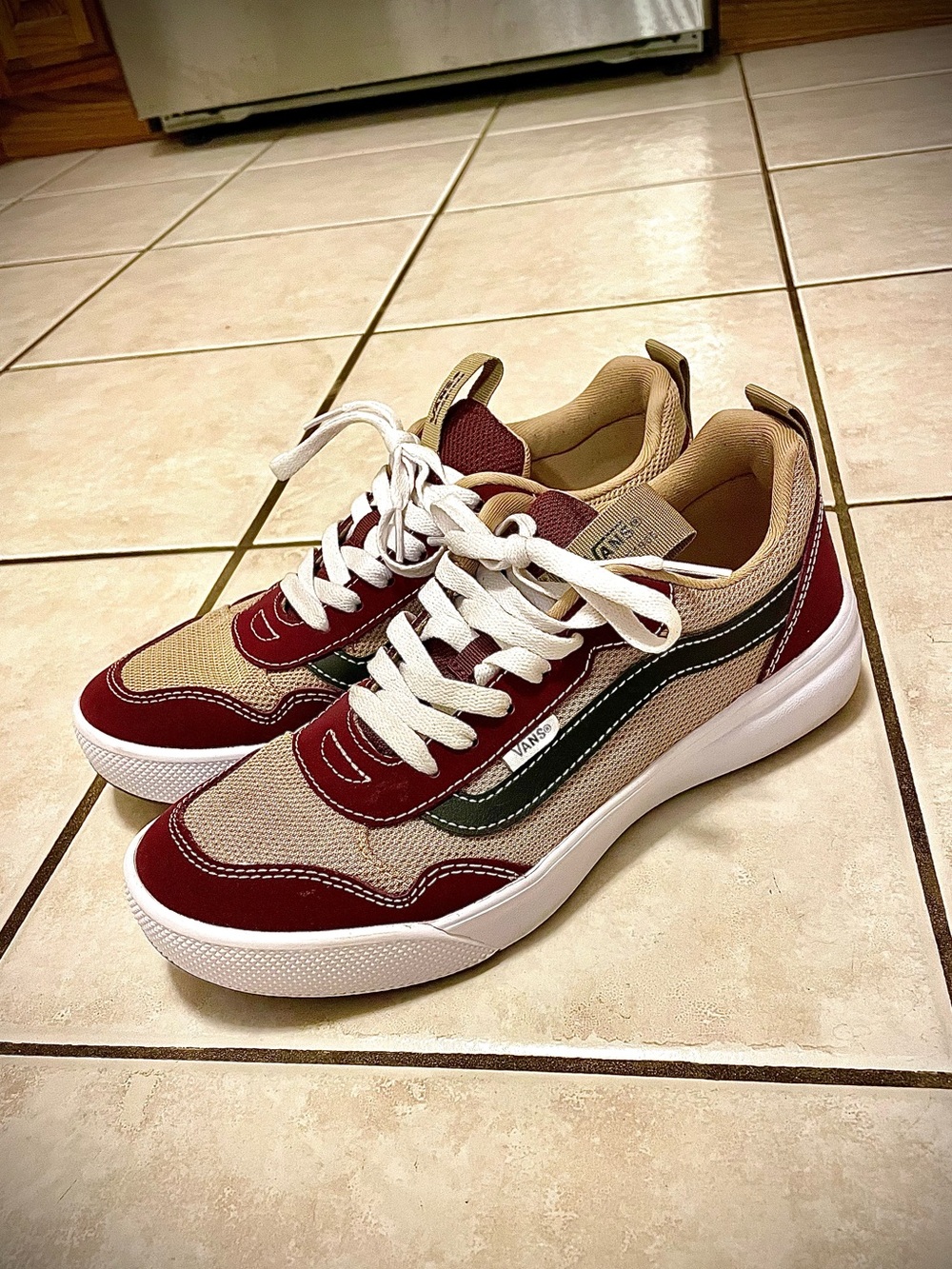 Vans Range EXP
